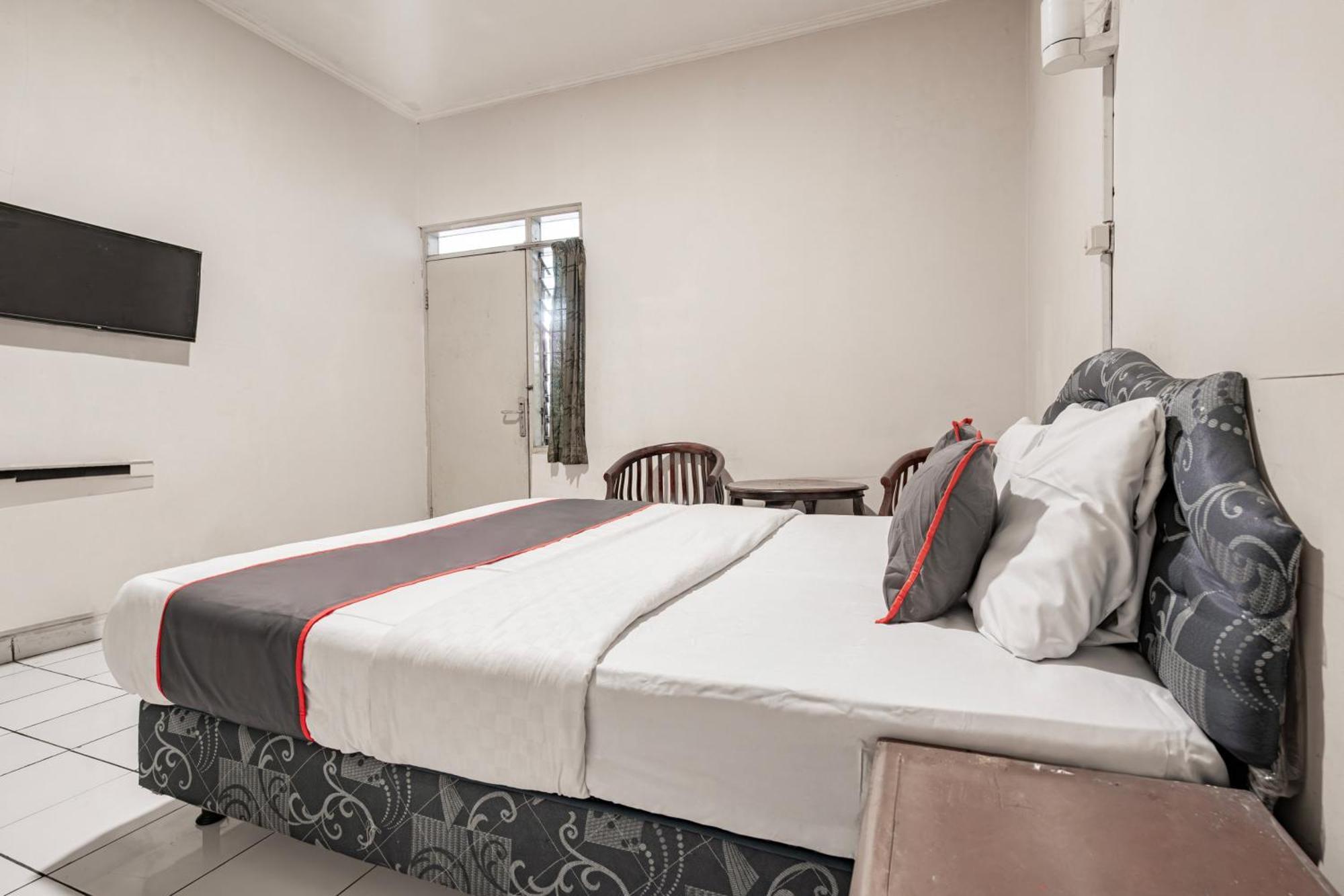 Collection O Hotel Sanira Bandung Luaran gambar